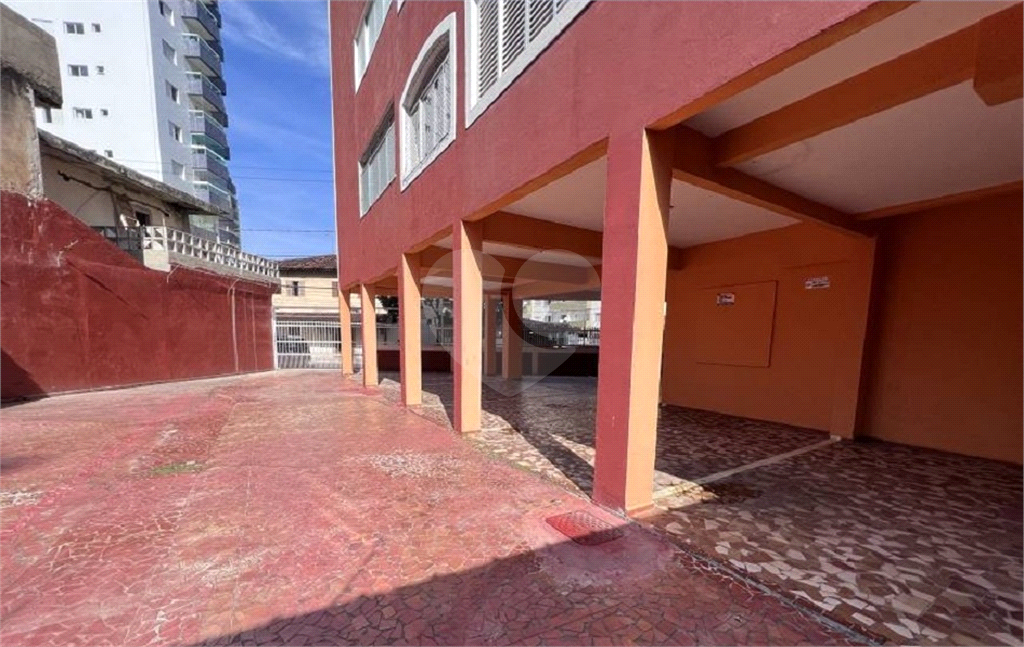Apartamento à venda na Praia Grande - 47,73m² com 1 dormitório e 1 vaga no bairro Vila Mirim