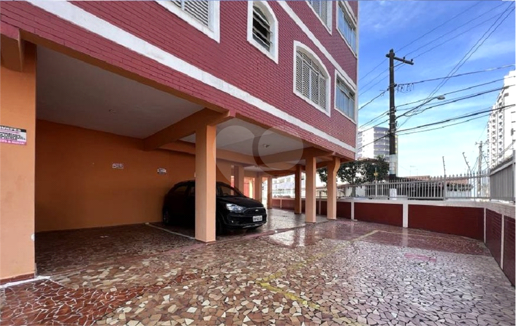 Apartamento à venda na Praia Grande - 47,73m² com 1 dormitório e 1 vaga no bairro Vila Mirim