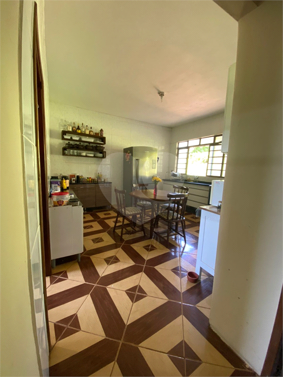 Fazenda à venda com 2 quartos, 160m² - Foto 3