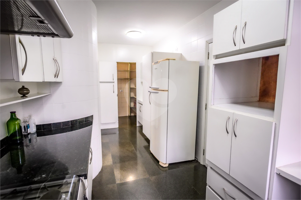 VENDE ALTO PADRÃO - APTO 220.00M² - 3 DORMS. 3 SUÍTES 3 VAGAS - MORUMBI