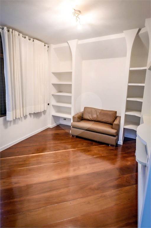 VENDE ALTO PADRÃO - APTO 220.00M² - 3 DORMS. 3 SUÍTES 3 VAGAS - MORUMBI