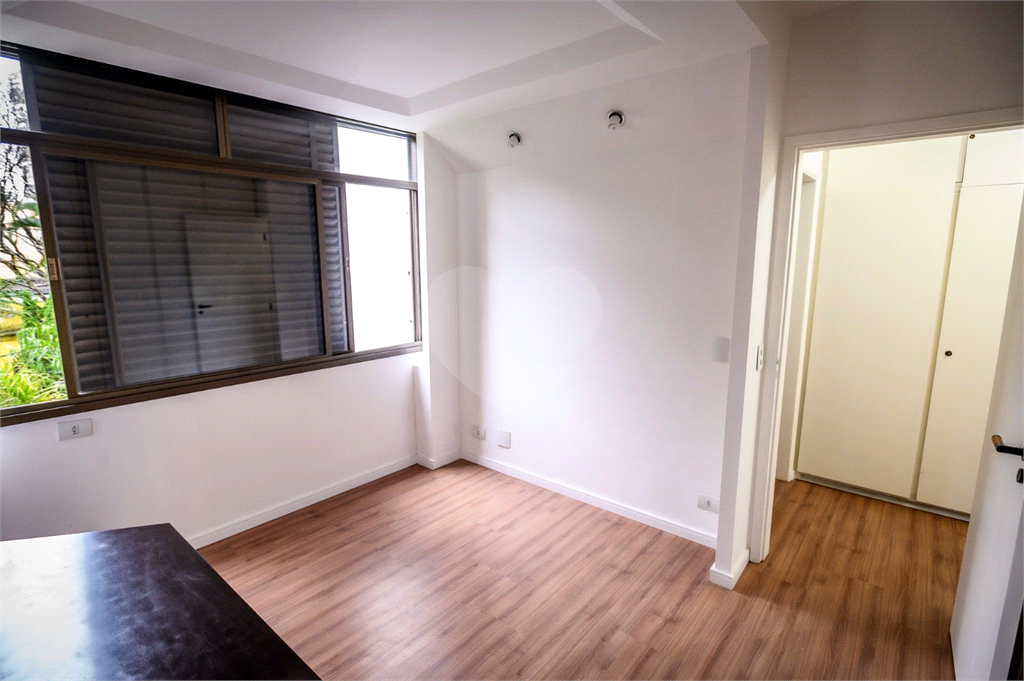 VENDE ALTO PADRÃO - APTO 220.00M² - 3 DORMS. 3 SUÍTES 3 VAGAS - MORUMBI