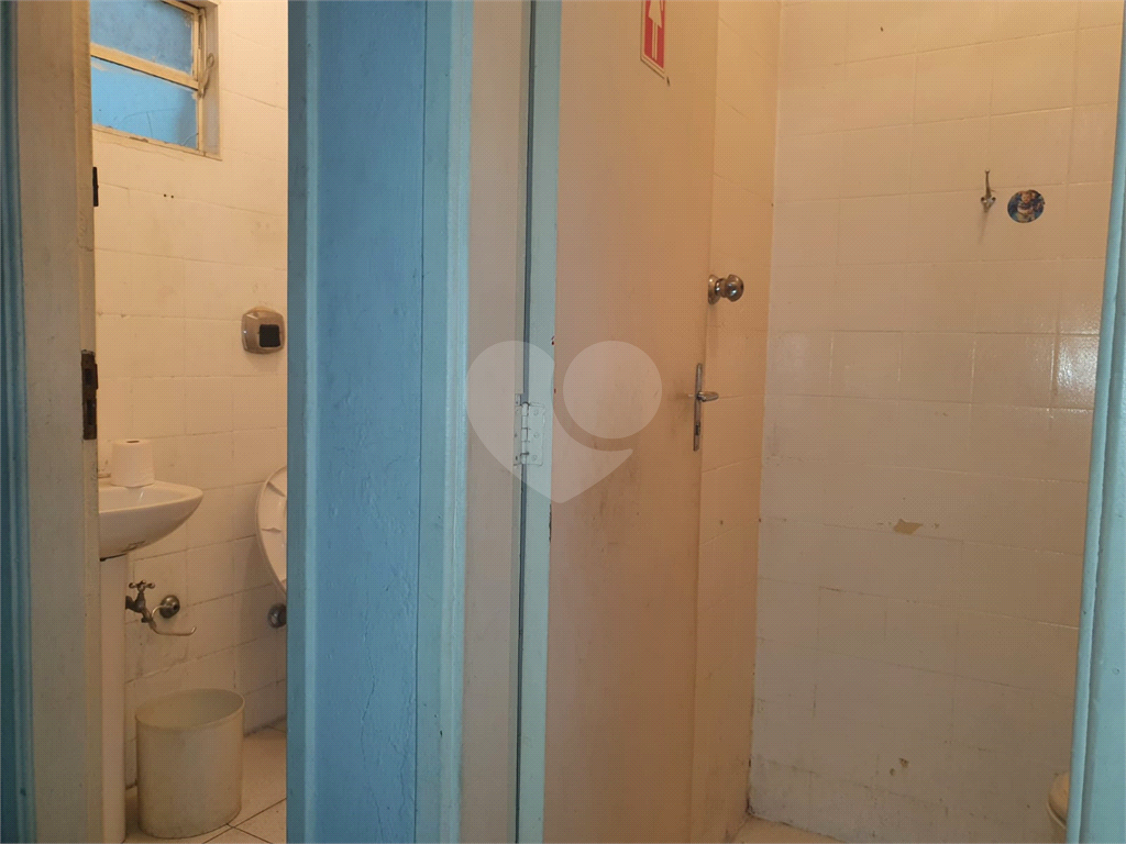 Imóvel comercial 252m² de terreno e 651m² de construído loja e galpão PERDIZES 