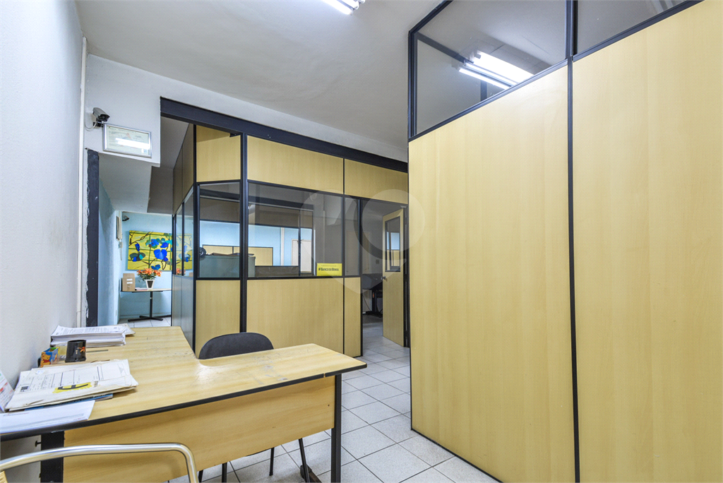 Imóvel comercial 252m² de terreno e 651m² de construído loja e galpão PERDIZES 