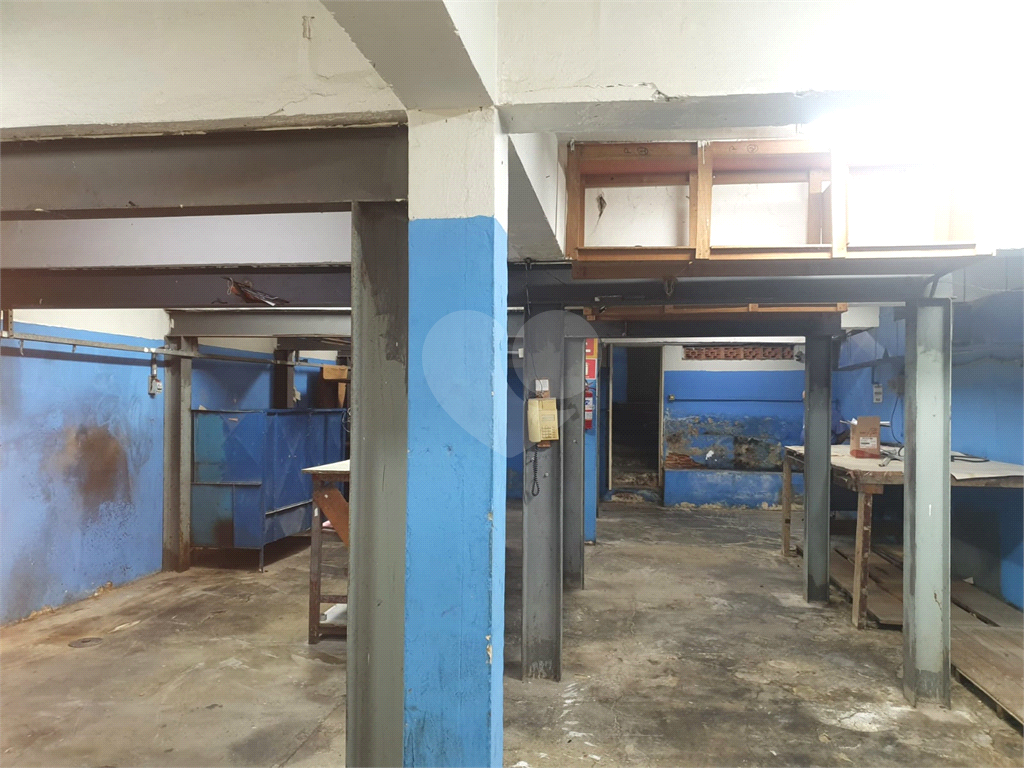 Imóvel comercial 252m² de terreno e 651m² de construído loja e galpão PERDIZES 