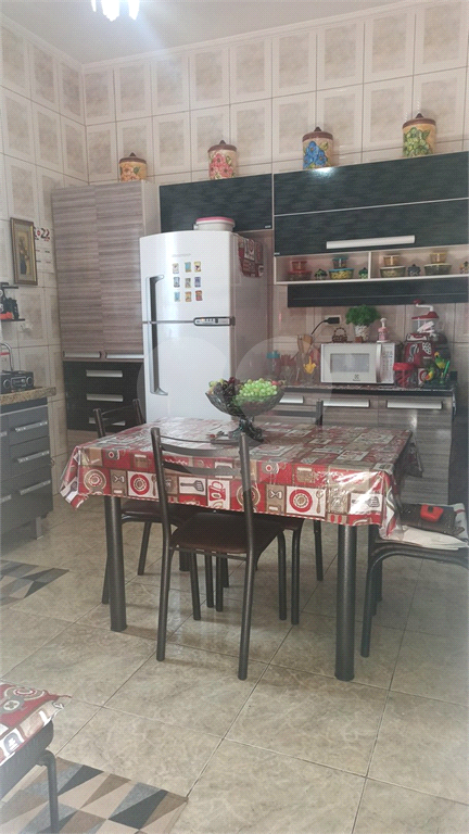 Casa com 04 Cômodos a venda no Jardim Vale da Virtudes. 