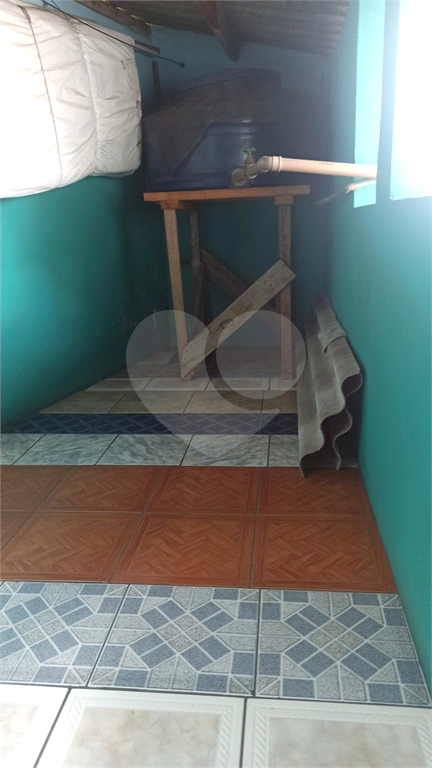 Casa com 04 Cômodos a venda no Jardim Vale da Virtudes. 