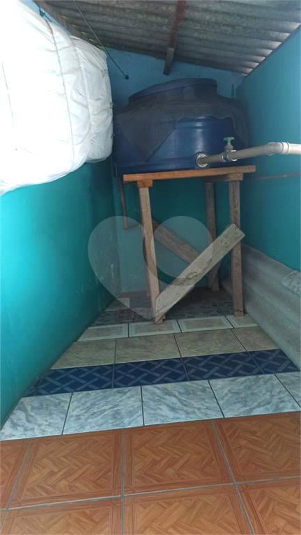 Casa com 04 Cômodos a venda no Jardim Vale da Virtudes. 