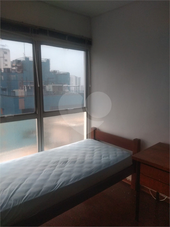 APARTAMENTO em VILA CLEMENTINO