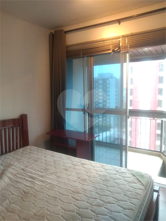APARTAMENTO em VILA CLEMENTINO