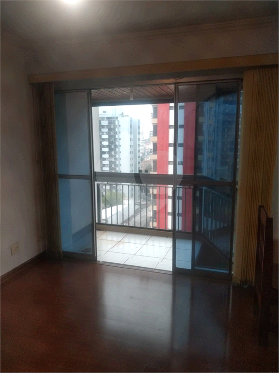 APARTAMENTO em VILA CLEMENTINO