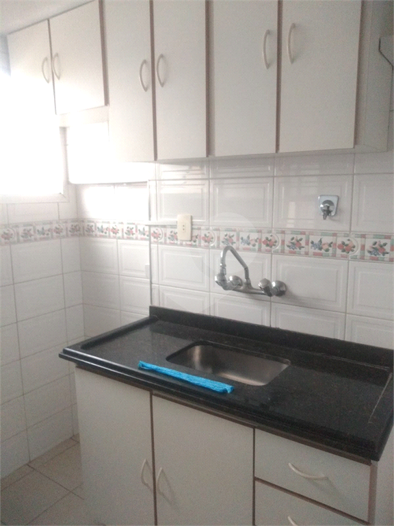 APARTAMENTO em VILA CLEMENTINO