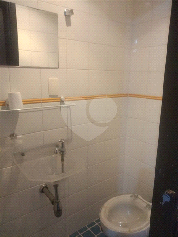 APARTAMENTO em VILA CLEMENTINO