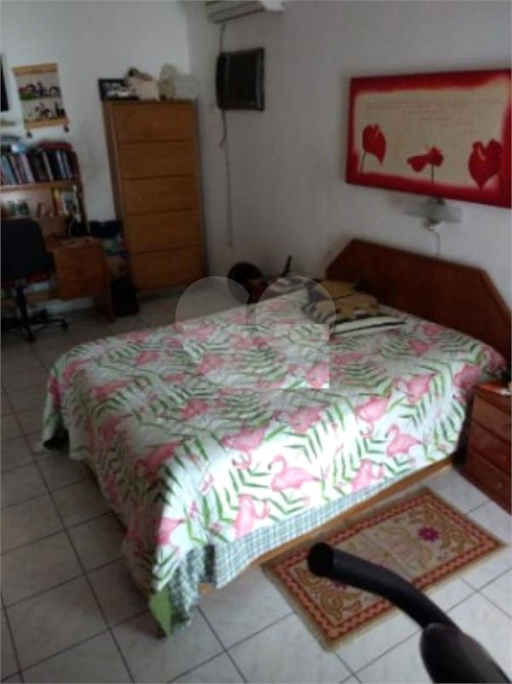 Sobrado a venda no Jardim Guança
