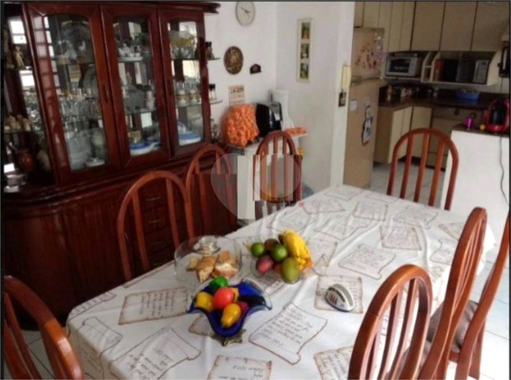 Sobrado a venda no Jardim Guança