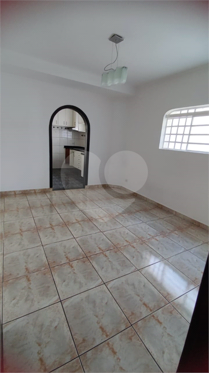 Sobrado 3 dorm no Parque São Domingos. 