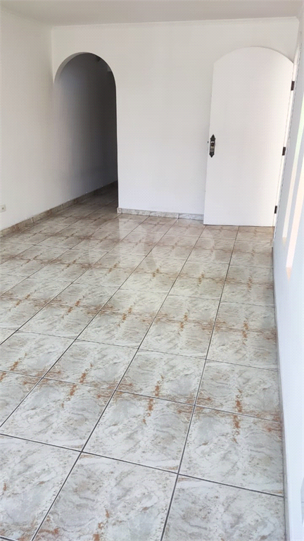 Sobrado 3 dorm no Parque São Domingos. 