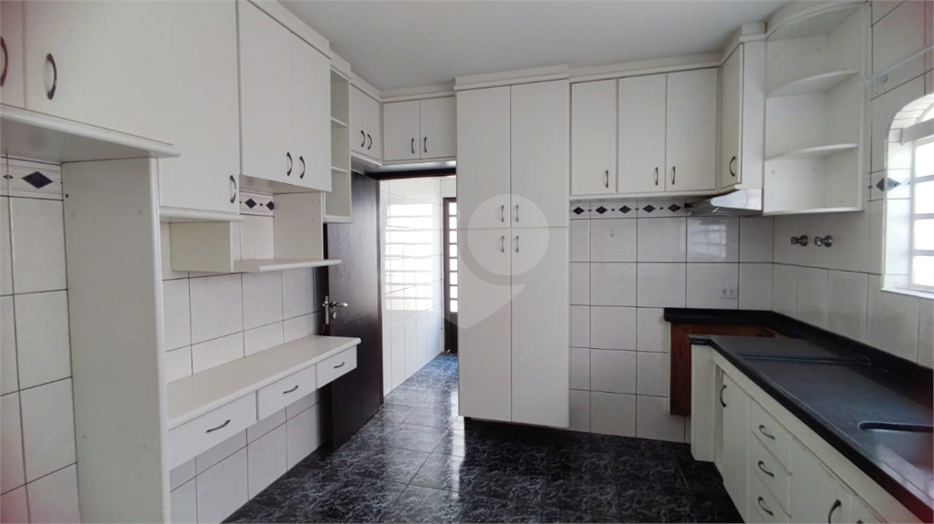 Sobrado 3 dorm no Parque São Domingos. 