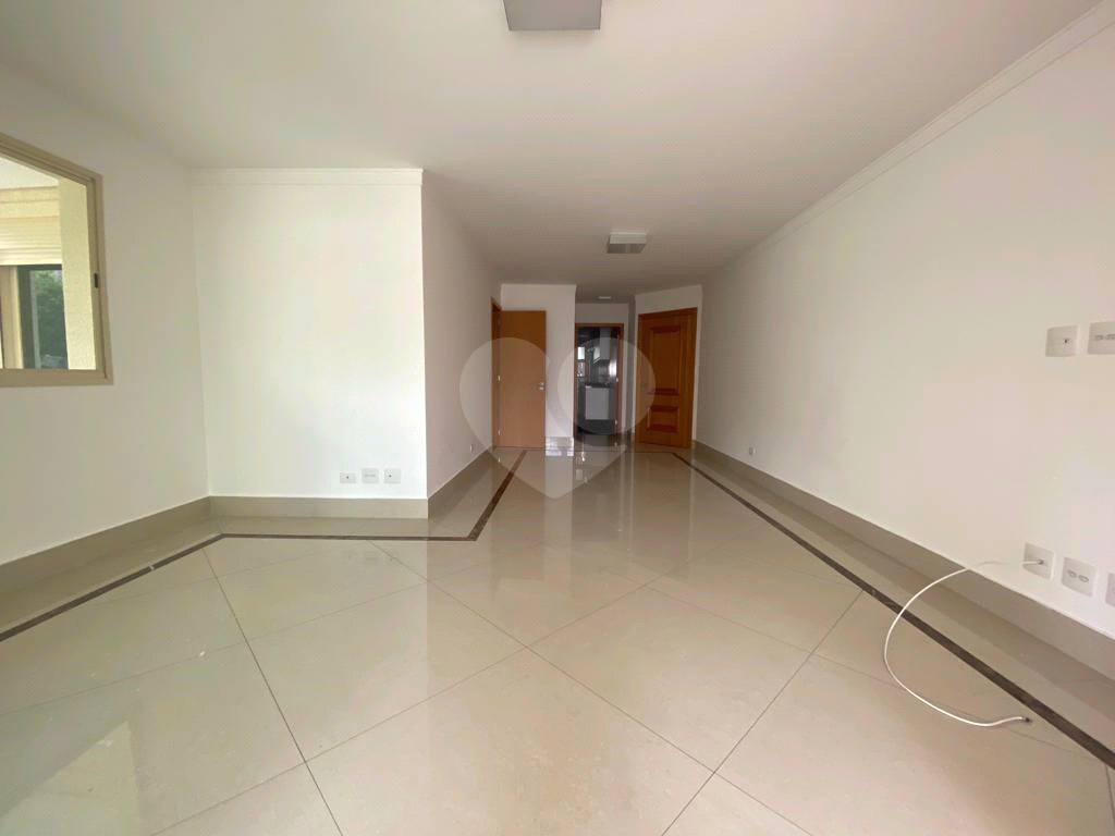 APARTAMENTO em SANTANA