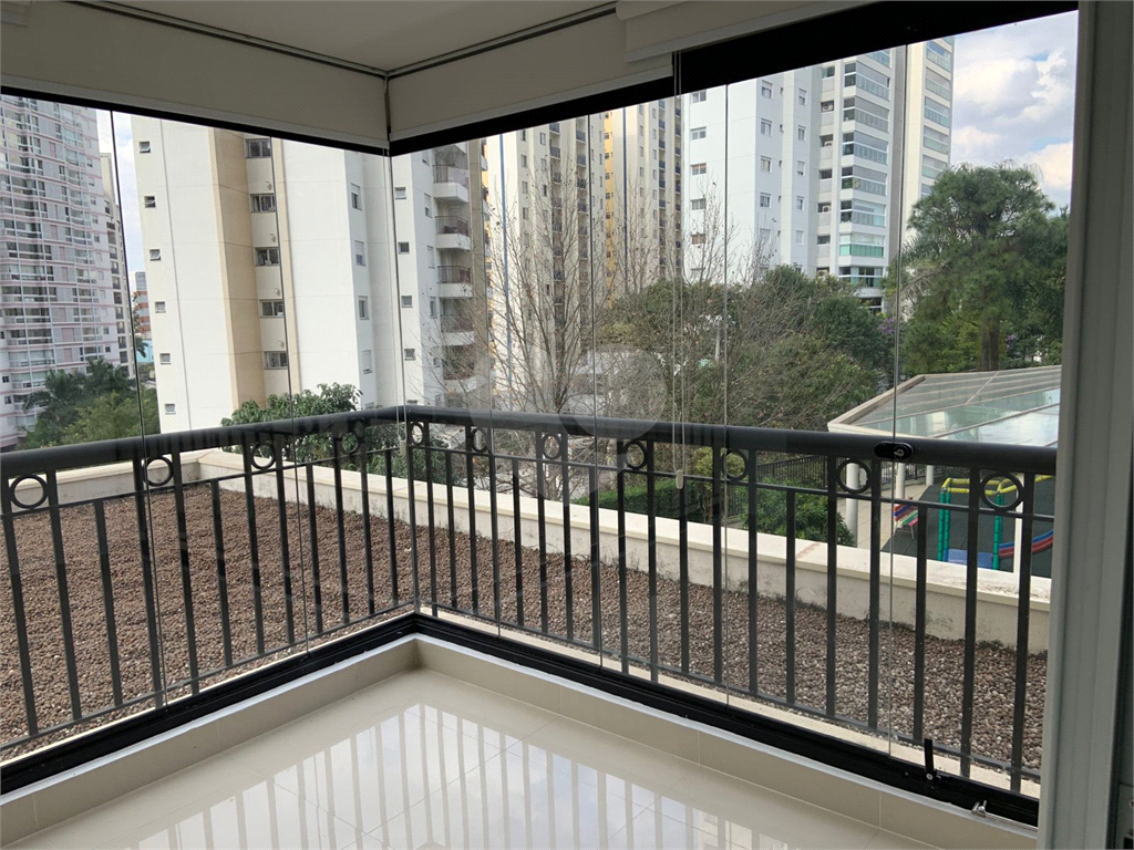 APARTAMENTO em CHÁCARA KLABIN