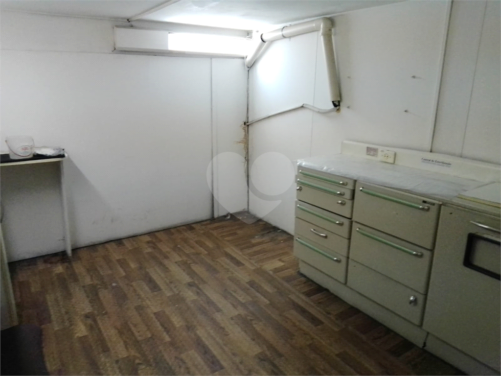 Casa Comercial com 120m² na Bela Vista - Locação 