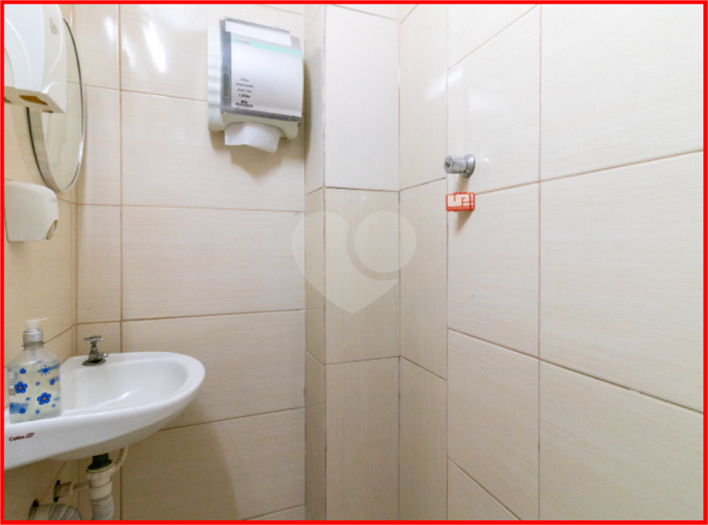 Casa Comercial com 120m² na Bela Vista - Locação 