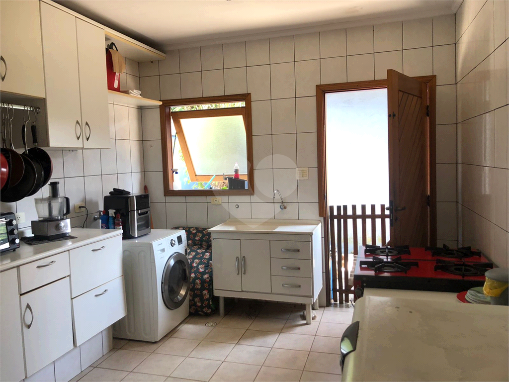 Casa de Condomínio à venda com 4 quartos, 600m² - Foto 9