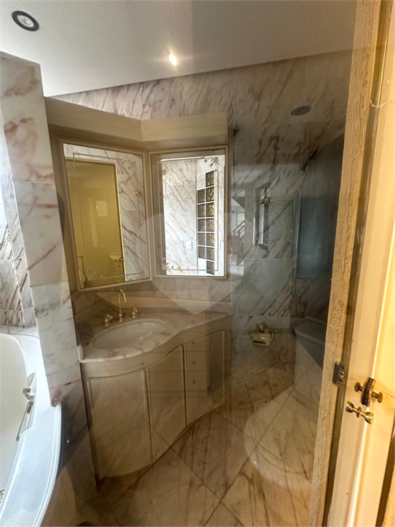 Cobertura de 246 m² à venda na PRAIA GRANDE - CAIÇARA