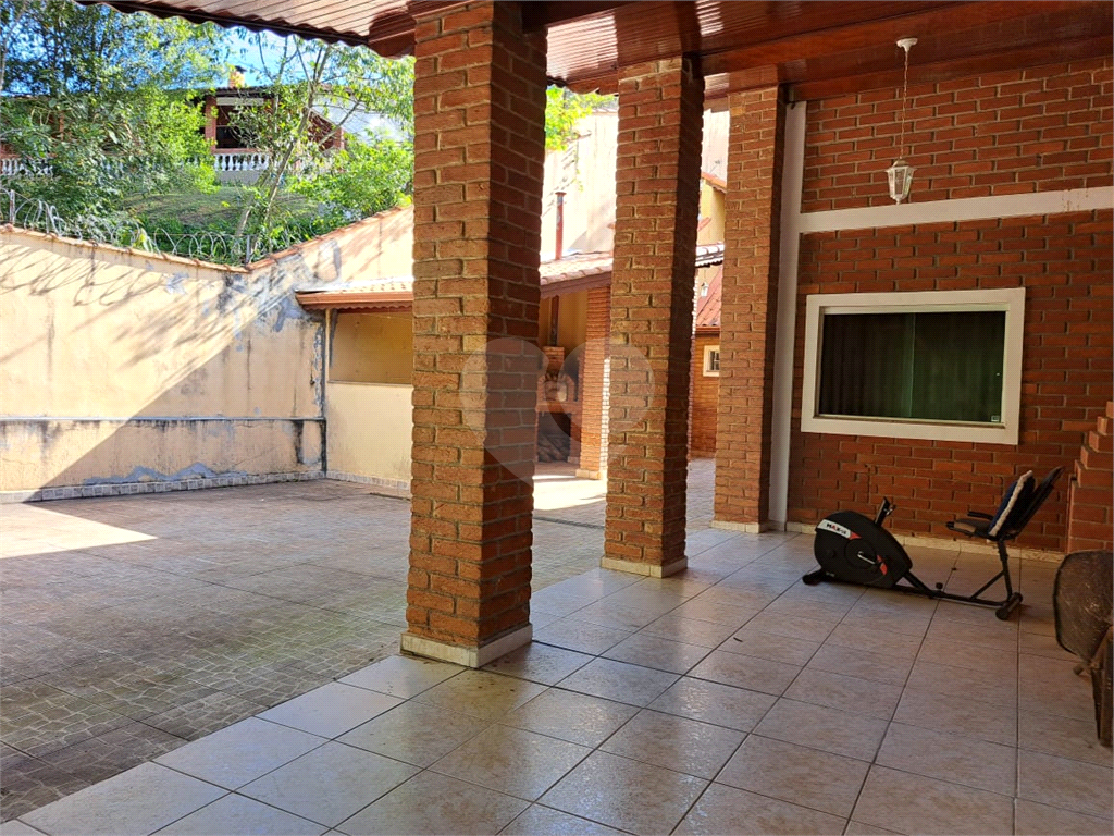 Casa de Condomínio à venda com 3 quartos, 258m² - Foto 8