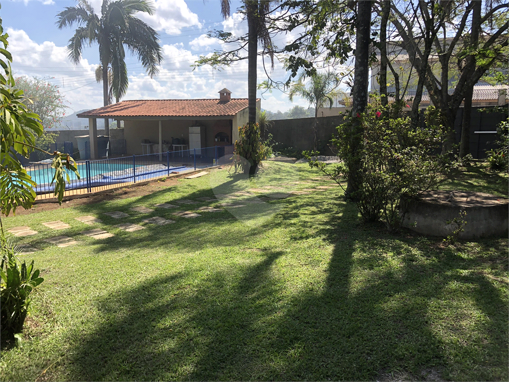 Casa de Condomínio à venda com 5 quartos, 300m² - Foto 1