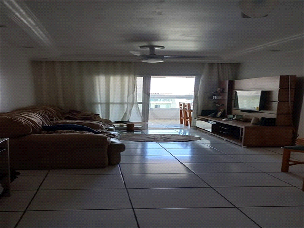 Apartamento no Boqueirão lazer completo