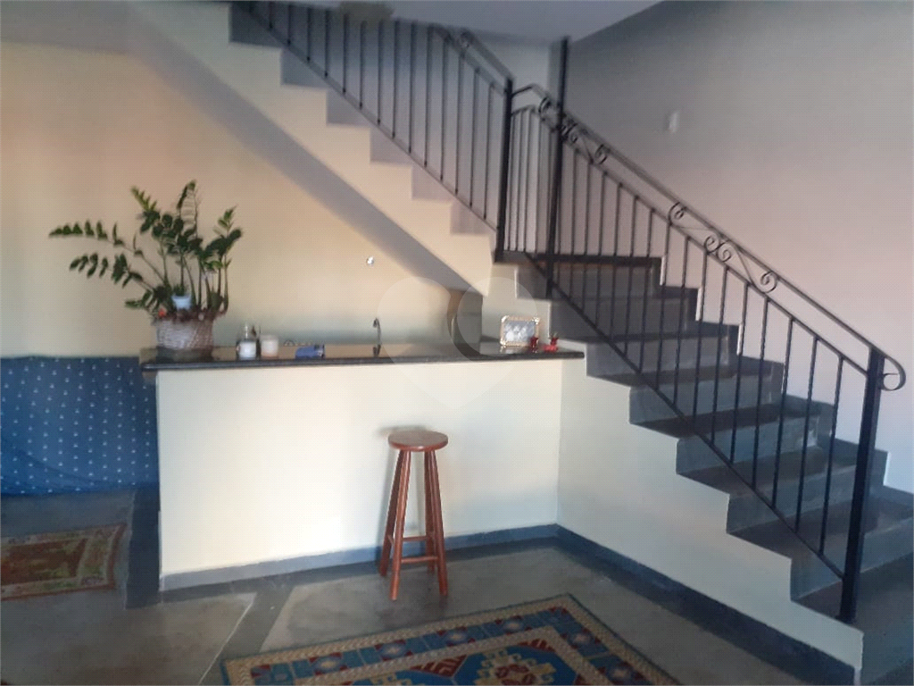 Casa à venda com 4 quartos, 520m² - Foto 2