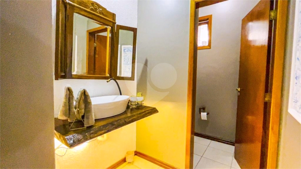 Casa de Condomínio à venda com 4 quartos, 350m² - Foto 19