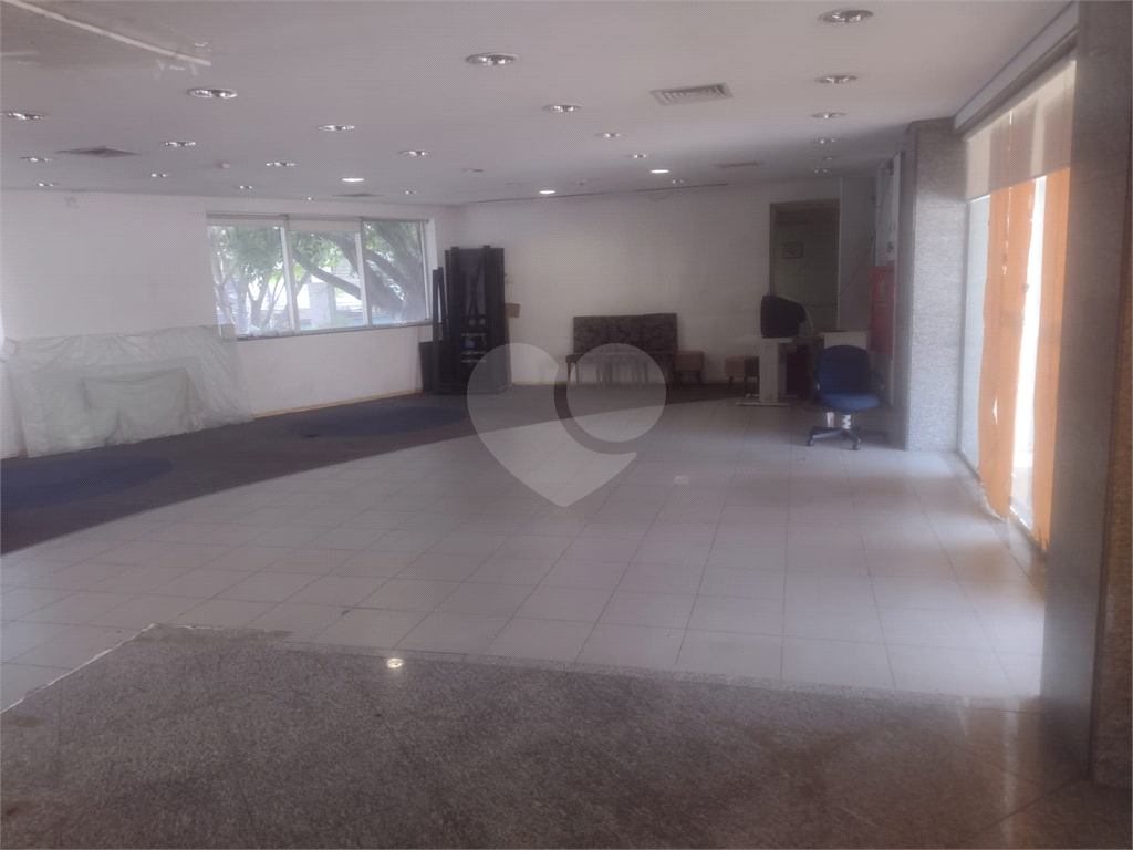 PRÉDIO INTEIRO em VILA MADALENA