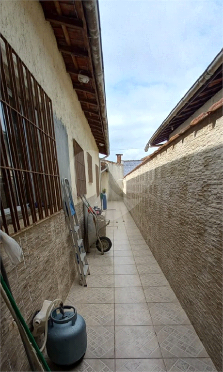 Casa térrea à venda na Praia Grande - 145 m², 2 dormitórios e 2 vagas no bairro Maracanã (Zona 2)
