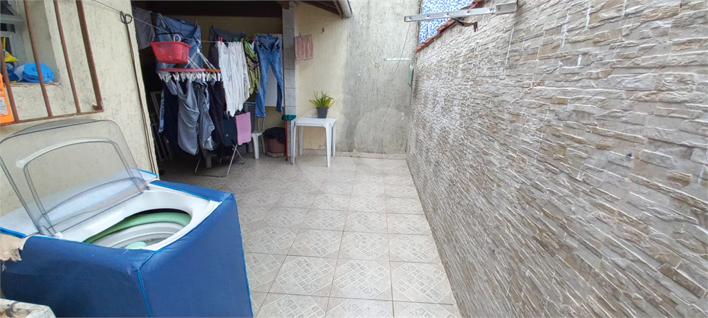 Casa térrea à venda na Praia Grande - 145 m², 2 dormitórios e 2 vagas no bairro Maracanã (Zona 2)