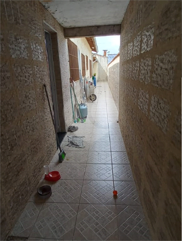 Casa térrea à venda na Praia Grande - 145 m², 2 dormitórios e 2 vagas no bairro Maracanã (Zona 2)