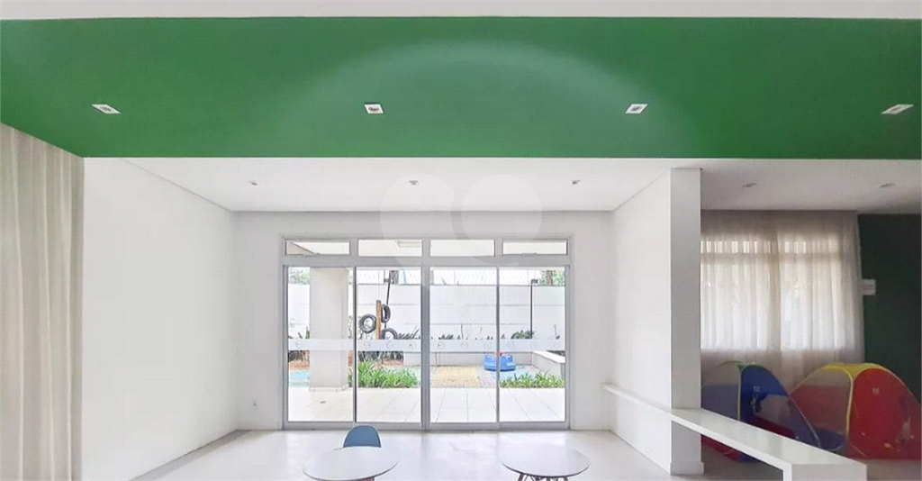 Apartamento 2 dorm (1 suíte), varanda, 2 vagas na Freguesia do Ó