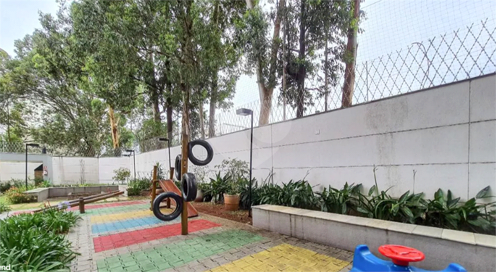 Apartamento 2 dorm (1 suíte), varanda, 2 vagas na Freguesia do Ó