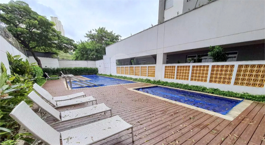 Apartamento 2 dorm (1 suíte), varanda, 2 vagas na Freguesia do Ó