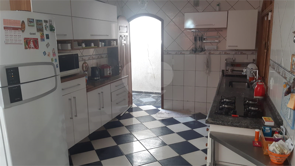 Casa à venda com 3 quartos, 229m² - Foto 40