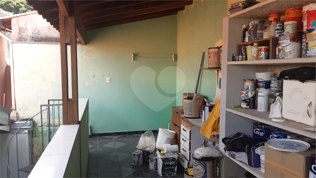 Casa à venda com 3 quartos, 229m² - Foto 9