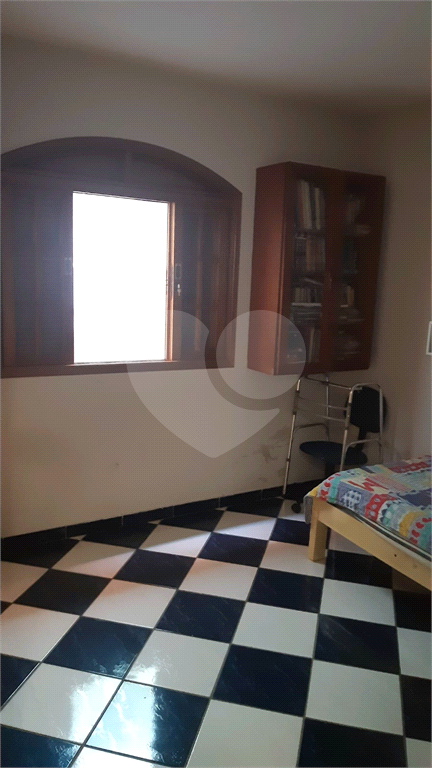 Casa à venda com 3 quartos, 229m² - Foto 36