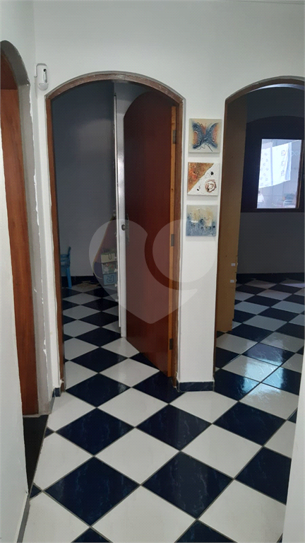 Casa à venda com 3 quartos, 229m² - Foto 33