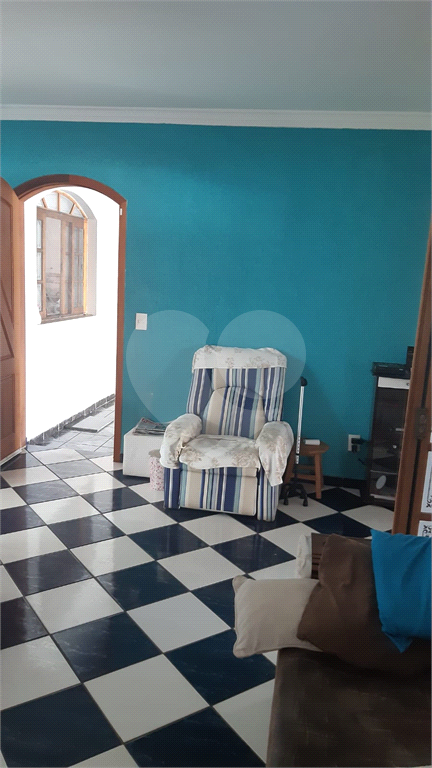 Casa à venda com 3 quartos, 229m² - Foto 25