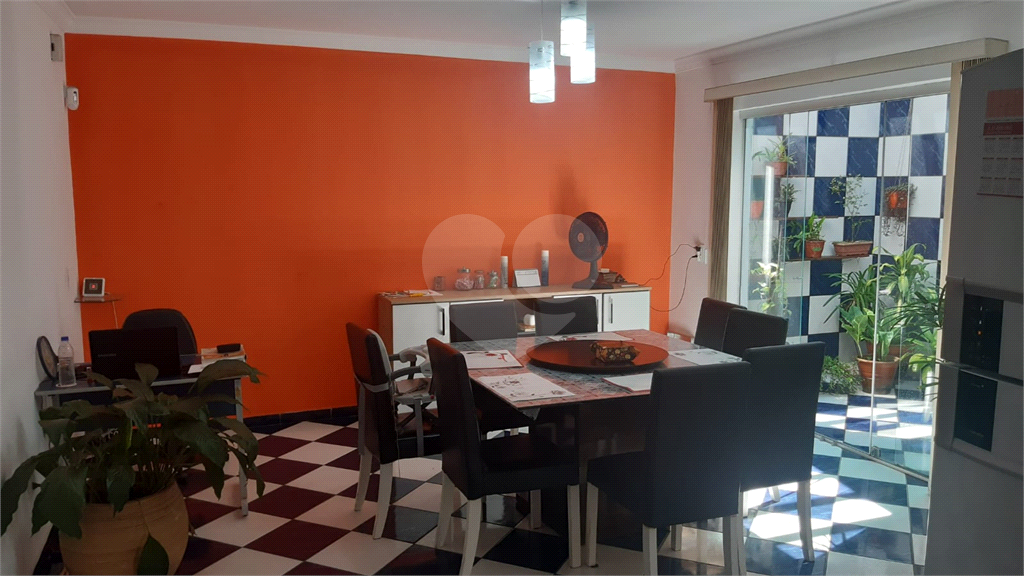 Casa à venda com 3 quartos, 229m² - Foto 5