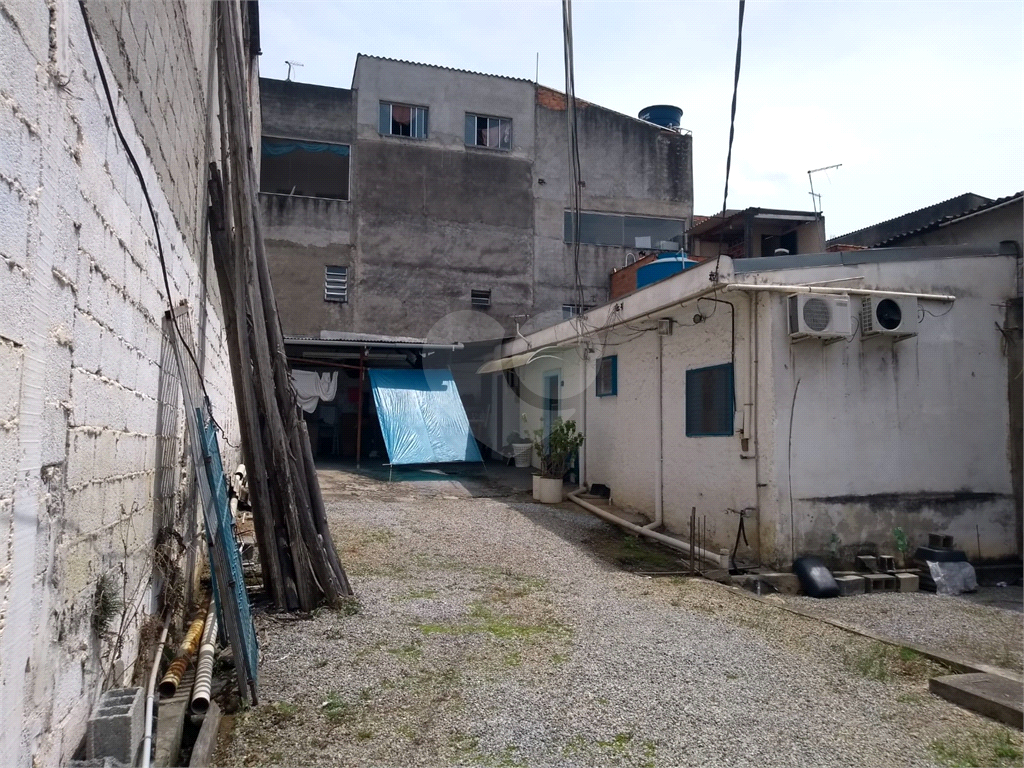 Casa Terrea com terreno de 210metros quadrados idela para construção 