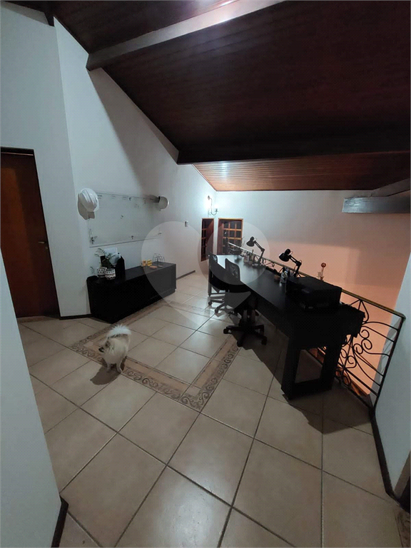 Sobrado à venda com 3 quartos, 299m² - Foto 11