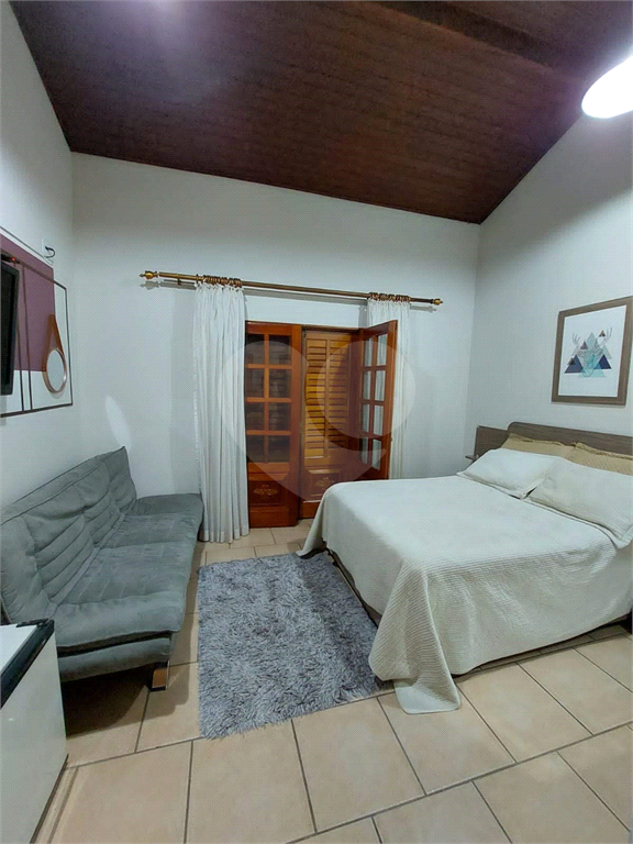 Sobrado à venda com 3 quartos, 299m² - Foto 13