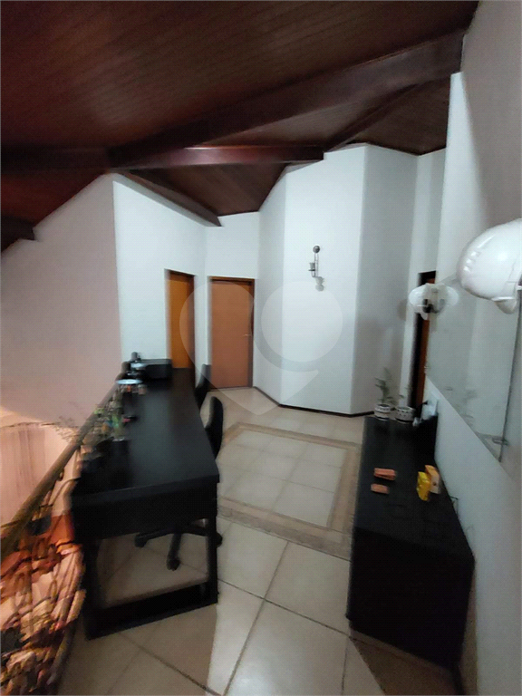 Sobrado à venda com 3 quartos, 299m² - Foto 19